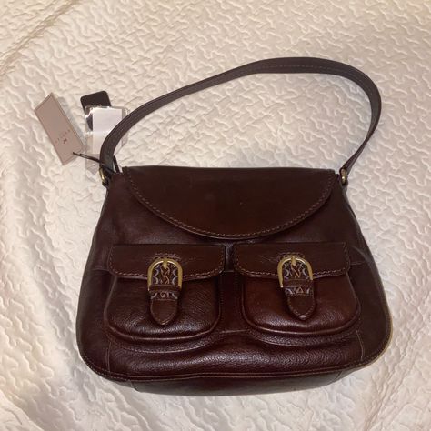 Old School Retro Vintage Brown Leather Strap Bag 1970s-80s Untouched Found Perfect Condition W/ Tags Never Used Fashion Definition, Leather Strap Bag, Wool Tote Bag, Pretty Purses, Kate Spade Backpack, Visual Archive, Lily Potter, Brown Leather Purse, Slouchy Bag