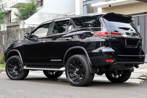 Permaisuri Toyota Fortuner Looks Mighty - Motorward | Toyota car models, Toyota, Toyota suv Toyota Suv Models, 2023 Mclaren, Best Suv Cars, Toyota Car Models, Cool Truck Accessories, Carros Bmw, Toyota Suv, Mclaren Cars, Toyota Fortuner