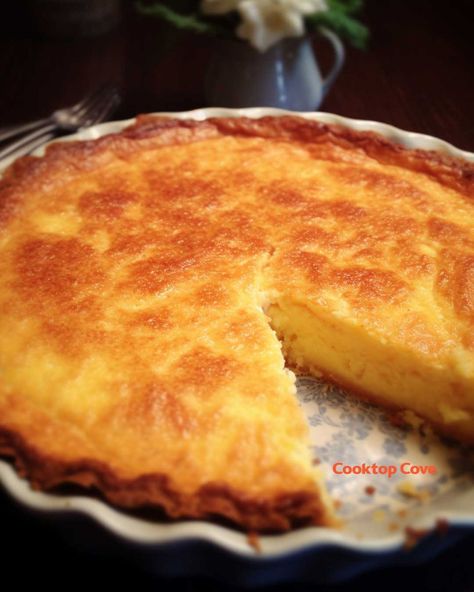 Custard Pie Recipe, Pie Crust Recipe, Easy Pie Recipes, Coconut Custard, Custard Cake, Custard Recipes, Easy Pie, Custard Pie, Delicious Pies