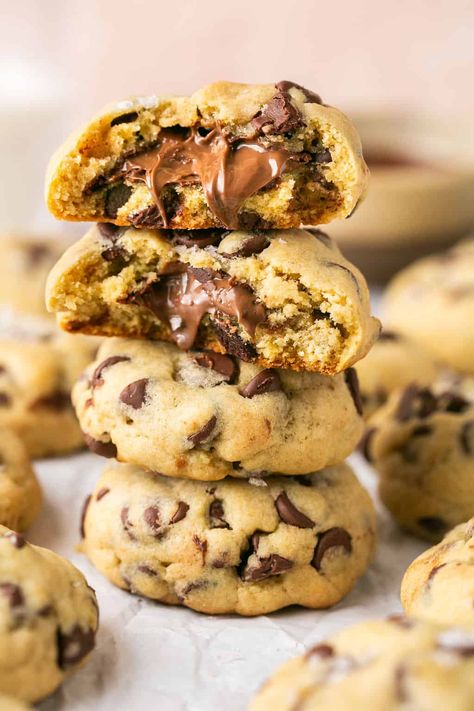 Nutella Stuffed Cookies - Erin Lives Whole Nutella Stuffed Cookies, Cookie Pies, Erin Lives Whole, New York Cookies, Nutella Cookie, Stuffed Cookies, Cookies Ideas, Baking Fun, Nutella Cookies