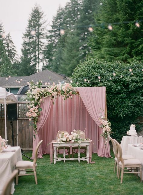 Emily and Stephen chose to have a church and backyard wedding. Due to the restrictions at the time, they were only able to have 30 people spread out in the pews, but that didn’t stop the ceremony from being truly special. Color theme: Very Peri and Pink, click the link to see more! Wedding Cake Backdrop, Wedding Felt, Pink Wedding Receptions, Cake Backdrops, Backyard Wedding Decorations, Backyard Wedding Ceremony, Pink Wedding Colors, Light Pink Wedding, Intimate Backyard Wedding