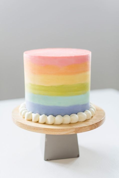 Cake by Courtney: St. Patrick's Day Green Velvet Rainbow Cake Green Velvet Cake, St Patricks Day Cakes, Rainbow Cake Recipe, Cake By Courtney, Cakes To Make, Rainbow Birthday Cake, Slow Cooker Desserts, Rainbow Birthday Party, Birthday Kids