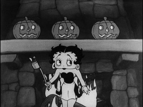 Halloween Halloween Betty Boop, Halloween Tumblr, Betty Boop Halloween, Fleischer Studios, Betty Boop Gif, Widget Smith, Betty Boop Classic, Betty Boop Quotes, Cartoon Halloween