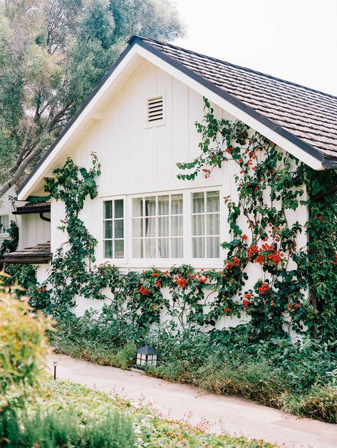 Rachel & Alex's San Ysidro Ranch Wedding Venue | Leila Brewster Orcutt Ranch Wedding, San Ysidro Ranch Wedding, San Ysidro Ranch, Los Angeles Airport, Nyc Wedding Venues, Ranch Wedding Venue, Front Walkway, San Ysidro, Lavender Garden