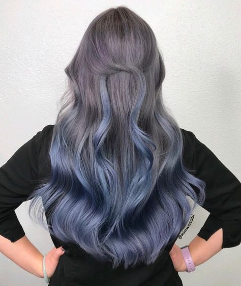 Gray And Blue Hair, Gray Blue Hair, Grey Blue Hair, Hairstyle Color Ideas, Ash Blue Hair, Ash Gray Hair Color, Blue Grey Hair, Hairstyle Color, Korean Hair Color