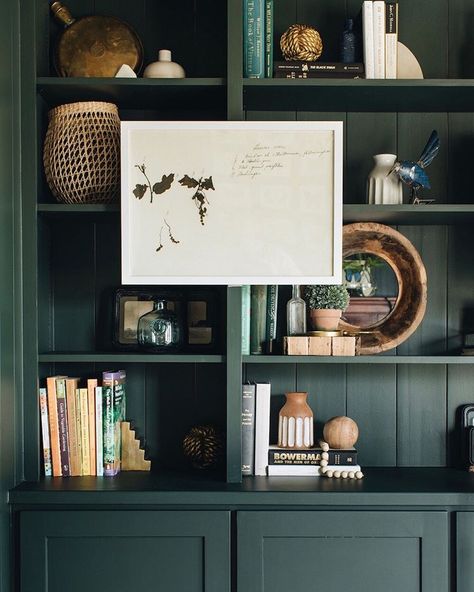 It's no secret that we love our @farrowandball Studio Green painted built-ins at #pictureperfectclient📷...could you imagine this #shelfie… Painted Built Ins, Built In Bookshelves, Dark Academia Room Decor, Painted Bookshelves, Kate Marker Interiors, Green Accent Walls, Dark Paint Colors, Dark Wood Furniture, Dark Paint