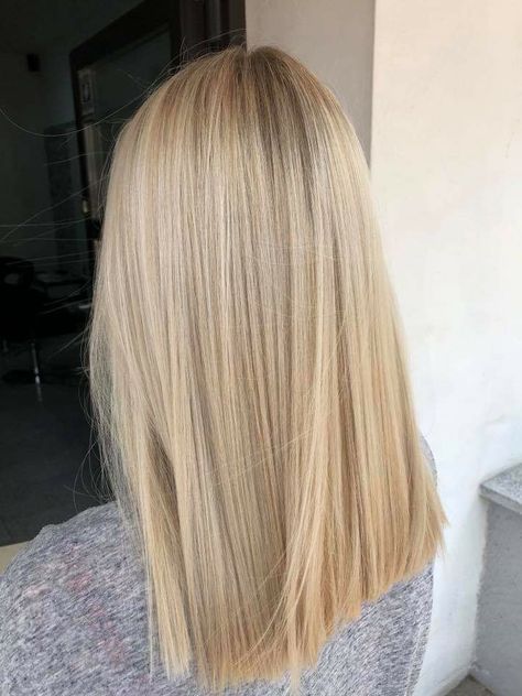 Brown To Blonde Hair Straight, Natural Blonde Straight Hair, Full Head Baby Lights, Root Blend Blonde Highlights, Blond Highlights On Blond Hair, Oat Milk Blonde, Vanilla Blonde Hair Balayage, Ashy Beige Blonde Hair, Air Touch Hair Blond