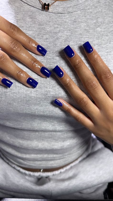 NY on X: "Clean, Precise & just the perfect Blue https://t.co/LVtj983sUd" / X Midnight Blue Nails Aesthetic, Structure Gel Manicure Design, One Color Acrylic Nails Square, Blue Acrylic Nails Black Women, Acrylic Layover Nails, French Gel Manicure Short Natural Nails, Electric Blue Nails, Nice Nails, Work Nails