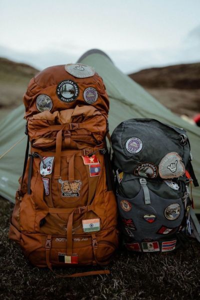 Elopement Scotland, Skye Elopement, Camping Scotland, Funny Hiking Quotes, Wedding Scottish, Backpack Inspiration, Scotland Elopement, Adventurous Elopement, Adventure Girl