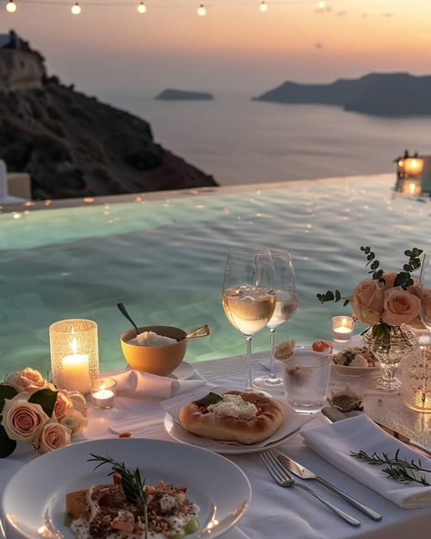 Italy Luxury Aesthetic, Dream Vacation Aesthetic, Italy Hotels Luxury, Warm Tones Aesthetic, Luxury Vacation Aesthetic, Summer In Europe Aesthetic, Psychology Marketing, Living At The Beach, House Design Luxury