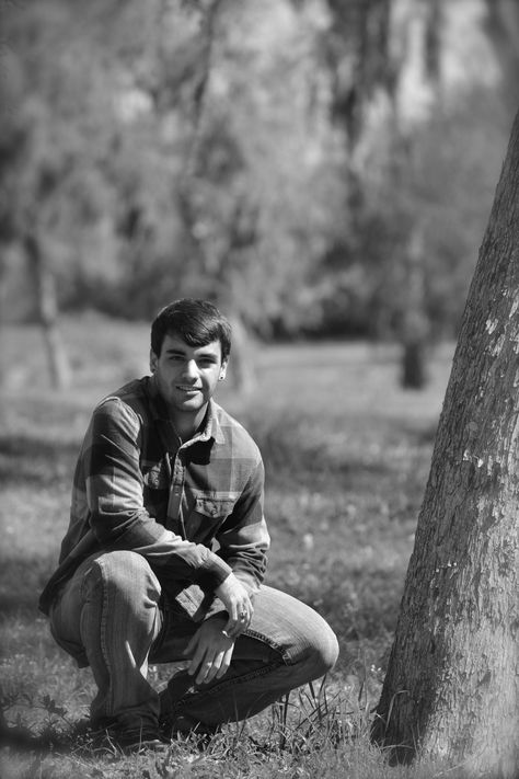 Senior boy black & white photography Man Crouched Down Reference, Crouched Down Pose, Crouched Down Pose Reference, Crouched Pose Reference, Crouched Pose, Male Pictures, Friends Drinking, Senior Boy Photography, Friends Drinks