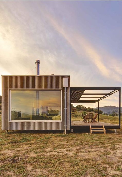 Tiny Home With Deck, Relocatable Homes Australia, Tiny House 1 Level, Tiny House Deck Ideas, Tiny Industrial House, Single Level Tiny House, Tiny Home Deck, Tiny Home Architecture, Single Container House