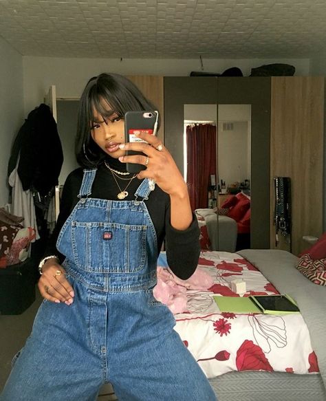 Sza Outfits Overalls, Overall Outfit, Overalls Outfit, Outfit Vintage, 90s Fashion Outfits, Grunge Skater, Indie Fashion, Color Hair, Blonde Color