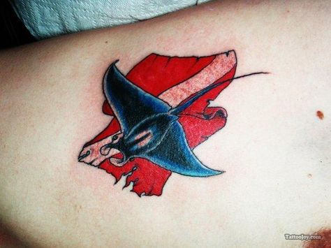 Dive Flag Tattoo Ideas, Scuba Flag Tattoo, Dive Flag Tattoo, Scuba Tattoo, Dive Flag, Dove Tattoo, Flag Tattoo, Reef Shark, Shark Tattoos