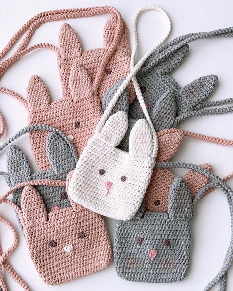 Hello 🐰 • • • #crochetbunny #crochetbunnypattern #bunnybag #amigurumibunny #crochetrabbit #amigurumirabbit #rabbitbag #bagpattern… | Instagram Crochet Bunny Bag Free Pattern, Crochet Bunny Purse, Crochet Bag Strap Ideas, Crochet Mini Bag Free Pattern, Crochet Baby Bag, Crochet Kids Bag, Crochet Bag For Kids, Crochet Bunny Bag, Diy Purse Patterns