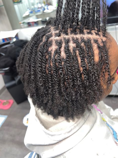 Micro Locs Starter Short, Medium Sisterlocks, Medium Microlocs, Starter Sister Locs, Micro Locs Starter, Mirco Locs, Short Microlocs, Locs Starter, Sister Locks Hairstyles