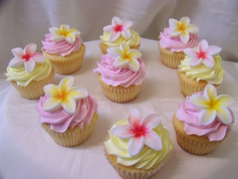 Frangipani Cupcakes  on Cake Central Hawaii Themed Cupcakes, Hawaii Cupcakes Ideas, Hawaiian Flower Cupcakes, Hibiscus Flower Cupcakes, Hawaiian Themed Cupcakes, Pink Beach Birthday Party, Tropical Cupcakes Decoration, Frangipani Cupcakes, Hibiscus Cupcakes