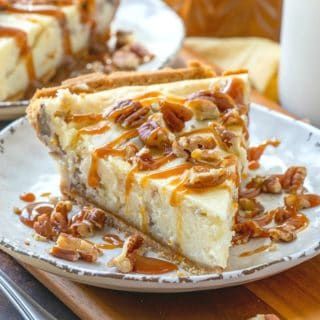 EASY BUTTER PECAN CHEESECAKE - The Country Cook Pecan Cheesecake Recipes, Butter Pecan Cheesecake, Pecan Cheesecake, Easy Butter, Country Cook, Yogurt Flavors, Best Butter, The Country Cook, Caramel Pecan