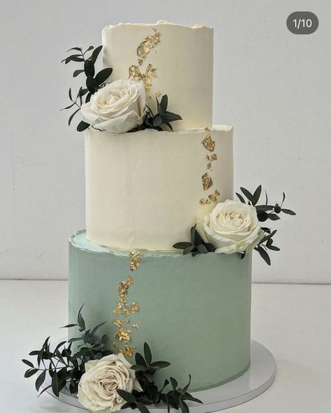 No Flower Wedding, Flower Wedding Cake, Green Wedding Cake, Cake Artist, Sage Green Wedding, Simple Wedding Cake, Diy Cake, Cake Decor, Flower Wedding