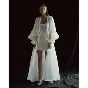 Organza Cape, Organza Bridal, Bridal Cape, Satin Short, New Wedding Dresses, Bridal Robes, Silk Organza, Short Wedding Dress, Bridal Designs