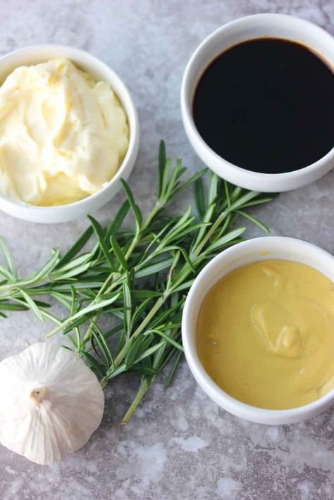 Rosemarie-Aioli- recipe Rosemary Aioli Recipe, Dipping Sauce For Veggies, Rosemary Aioli, Rosemary Sauce, Garlic Aioli Recipe, Aioli Sauce, Aioli Recipe, Rosemary Garlic, Garlic Aioli