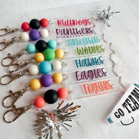 Victoria Kelley's favorite items - Etsy School Spirit Crafts, Makerspace Elementary, Keychain Crafts, Cypress Texas, Keychain Craft, Spirit Gifts, Keychain Ideas, Acrylic Keychains, Beadable Products