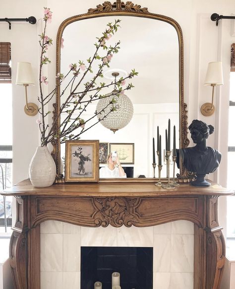 Anna Page, Mantle Styling, Nyc Interior Design, Living Space Decor, Fireplace Mantle Decor, Local Florist, Fireplace Mantle, Mantle Decor, Living Room Inspo