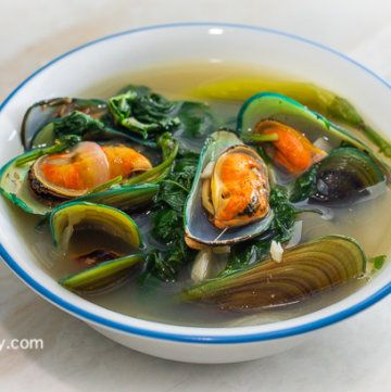 Tinolang Tahong Recipe Tahong Recipe, Tinolang Manok Recipe, Mussel Soup, Philippine Recipes, Recipe With Ginger, Filipino Recipe, Soup Ingredients, Soup Dish, Tilapia Recipes