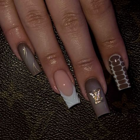 birthday nails 👑🤎 .. .. .. #nailtech #nailart #nailsnailsnails #naildesign #birthday #birthdaynails #lv #louisvuitton Nude Birthday Nails, Libra Nails Design, Libra Birthday Nails, Acrylic French Tip, 21st Birthday Nails, Bday Nails, Acrylic French, Libra Birthday, Waves Hair