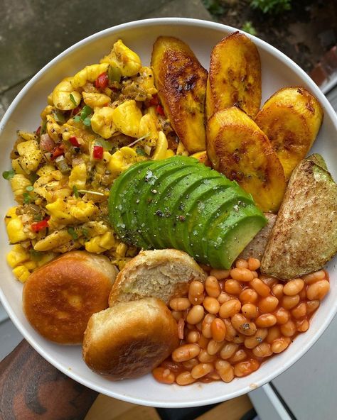 Healthy Jamaican Food, Carribean Food Vegetarian, Ackee Recipes, Vegan Jamaican Food Recipes, Ital Food Jamaican, Ital Recipes, Vegan Caribbean Food, Cooking Woman, Jamaican Aesthetic