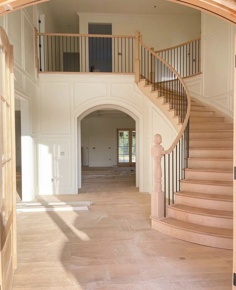 Two Staircases In House, Stairs At Entryway Front Doors, Curved Stairs Entryway, U Shaped Stairs With Landing, Entryway Curved Staircase, Two Story Staircase, Interior Design Staircase, Curved Staircase Foyer, Stairs Entryway