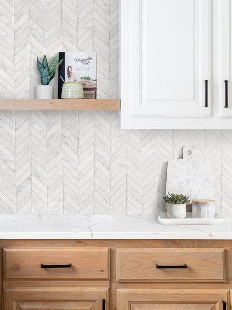 23 Best Backsplash for Quartz Countertops ( TRENDY ) - Tiles White Cabinets Marble Backsplash, Backsplash For White And Wood Kitchen, Backsplash With Brown Cabinets, Backsplash Kitchen Brown Cabinets, Backsplash With White Countertops, Quartz Countertops With Brown Cabinets, Chevron Kitchen Backsplash, Backsplash With White Quartz Countertops, Chevron Backsplash Kitchen