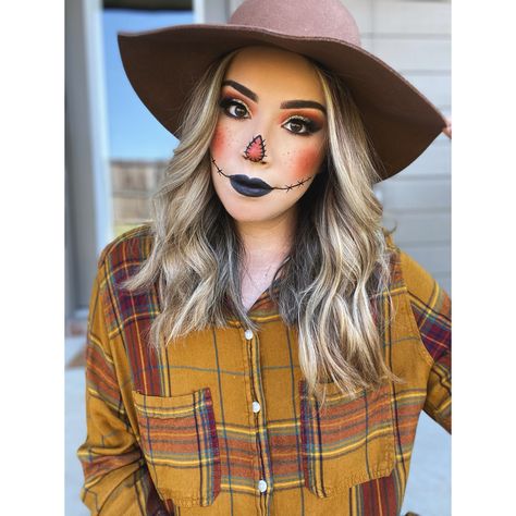 Cute Halloween Costumes Work Appropriate, Diy Female Scarecrow Costume, Scarecrows Halloween Costume, Women’s Scarecrow Make Up, Best Work Halloween Costumes, Costume For Work Appropriate, Homemade Scarecrow Costume Women, Scarecrow Costumes Women, Halloween Makeup Work Appropriate