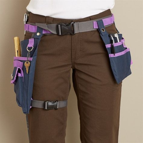 Tool Belt Diy, Garden Tool Belt, New Look Clothes, Belt Diy, Diy Sewing Gifts, Duluth Trading Company, Denim Handbags, Tshirt Design Inspiration, Work Gear