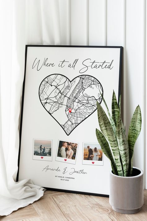 Couples Memories Ideas, Wood Photo Frame Design, Where We Met Map, Creative Valentines Day Ideas, Map Anniversary Gift, The Night We Met, Night We Met, Personalised Gifts Diy, Hand Drawn Portraits