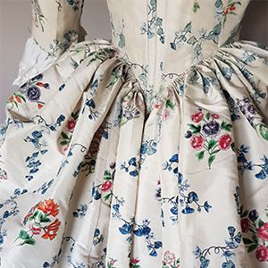 English & European Dress 17th & 18th century | Meg Andrews - Antique Dress and Textiles Damask Skirt, 18th Century Fabric, Brocade Waistcoat, 18th Century Womens Fashion, 18th Century Dress, Embroidered Robes, Global Textiles, European Dress, Miniature Portraits