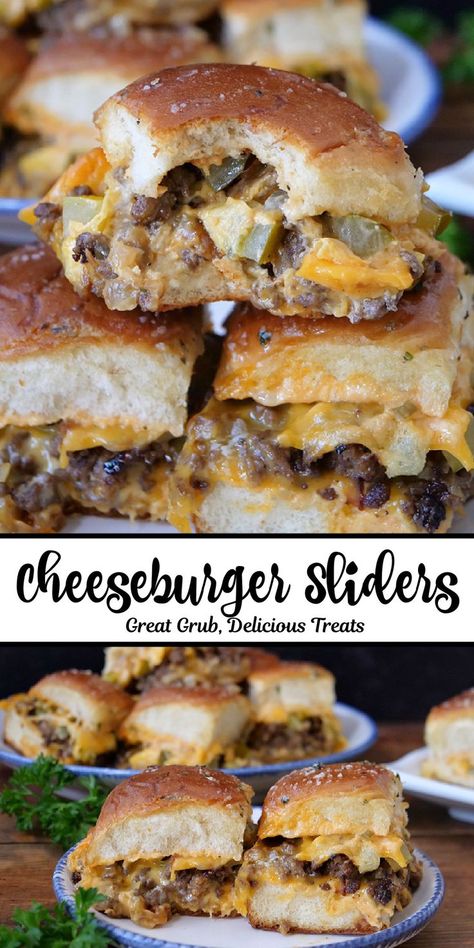 A double photo collage of cheeseburger sliders. Homemade Burger Sauce, Ground Beef Sliders, Awesome Sandwiches, Sliders Recipes Beef, Sliders Recipes Hawaiian Rolls, Hamburger Sliders, Seasoned Ground Beef, Homemade Burger, Slider Sandwiches