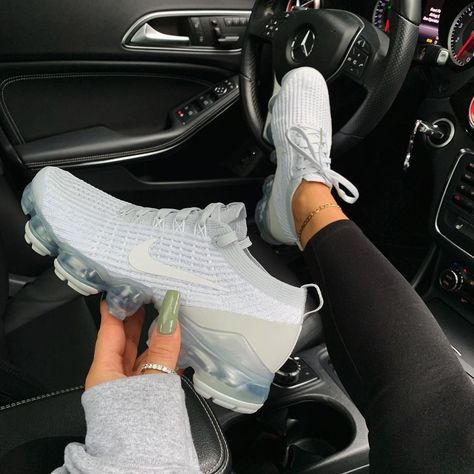 Nike Air Vapormax Outfit, Nike Air Vapormax Women Outfit, Vapor Max Outfit Women, Vapormax Outfits, Nike Vapormax Outfit, Vapormax Outfit Women, Vapor Max Nike Women, Vapor Max Outfit, Nike Vapormax Women