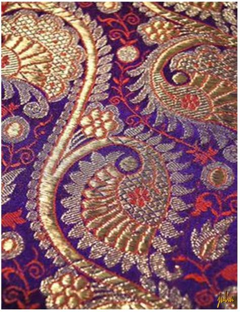 Indian Motifs, Indian Patterns, Pattern Texture, Indian Inspired, Indian Textiles, Indian Embroidery, Indian Fabric, Sari Fabric, Violet Purple