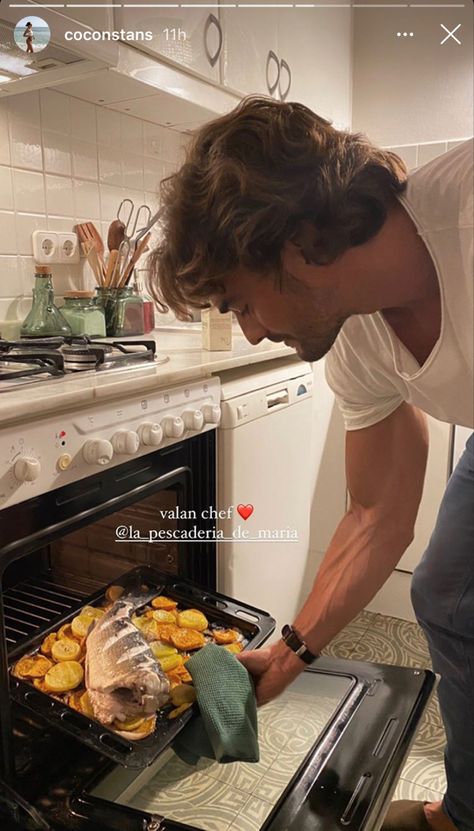 Husband Cooking Aesthetic, Chef Bf Aesthetic, Chef Boyfriend Aesthetic, Guy Cooking Aesthetic, Husband Cooking, Chef Boyfriend, A Guy Cooking Aesthetic, Boyfriend Cooking Aesthetic, Men Cooking Aesthetic