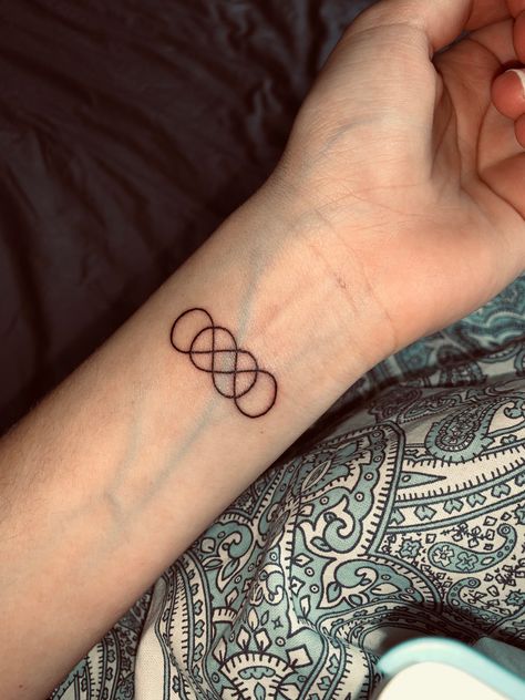 From the Revenge series Double Infinity Tattoo Revenge, Revenge Tattoo, Double Infinity Tattoos, Infinity Times Infinity, Revenge Series, Tats Ideas, Tattoo 2023, Infinity Tattoo Designs, Double Infinity