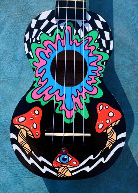 Painting Acoustic Guitar, Cool Ukulele Designs, Painted Guitars Ideas Aesthetic, Custom Ukulele Design, Ukulele Art Aesthetic, Painted Ukulele Ideas, Painting Guitar Ideas, Ukulele Design Ideas, Painting On Guitar Aesthetic