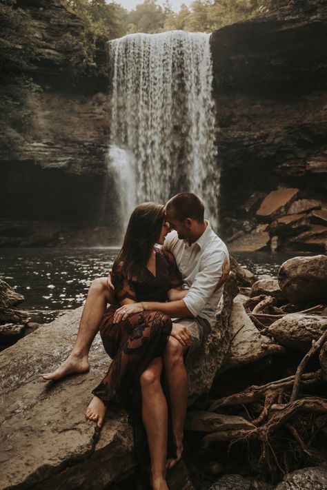 Location: Greeter Falls Photographer: Haven Haines Photographer Engament Pictures, Horse Wedding Photos, Engament Photos, Couples Candid Photography, Couples Beach Photography, Proposal Photoshoot, Wedding Fotos, Lake Photoshoot, Waterfall Pictures