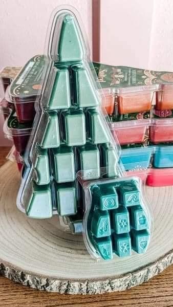 Scentsy Bricks Vs Bar, Scentsy Bricks, Scentsy Club, Scentsy Christmas, Scentsy Pictures, Scentsy Brick, Christmas Tree Shape, Selling Scentsy, Scentsy Consultant