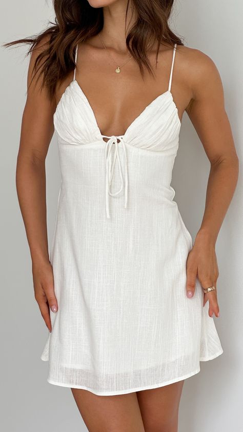 White Dress New Year, Tailor Made Dress Ideas, Every Day Dress, White Linen Mini Dress, Where To Buy Cute Summer Clothes, Casual Summer Mini Dress, Mini Dress Outfits Casual, All White Outfits For Women, Grad Dress Ideas