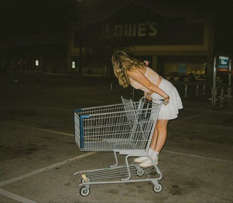 Shopping Trolley Photoshoot, Street Photoshoot Aesthetic, Grocery Cart Photoshoot, Shopping Cart Photography, Cart Photoshoot, Grocery Store Photoshoot Aesthetic, Shopping Cart Photoshoot, Store Photoshoot Ideas, Grocery Store Photoshoot