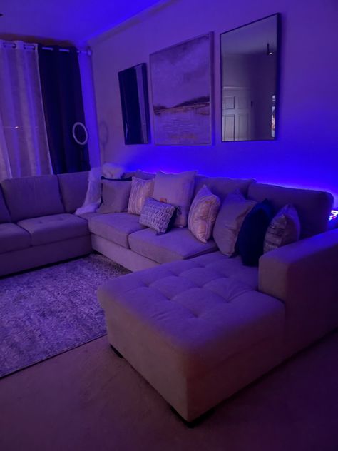 Living Room Led Lighting Ideas, Led Lights Living Room Apartment, Led Lights Apartment, Led Lights Living Room Aesthetic, Led Living Room Ideas, Living Room Led Lights, Living Room Led Lighting, Vibey Apartment, Baddie Apartment Ideas