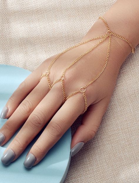 Ring,gold,bracelet,chain,fashion,simple,affordable,elegant,stylish,shein Leg Jewelry, Hand Jewelry Rings, Hand Chain Jewelry, Finger Bracelets, Link Jewelry, Hand Chain Bracelet, Pretty Jewelry Necklaces, Fancy Jewellery Designs, Ring Hand