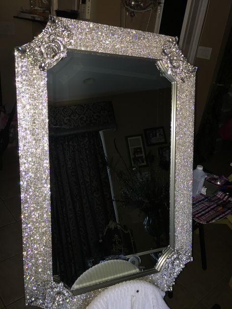 Rhinestone mirror Diy Frame Mirror, Bling Projects, Mirror And Sconces, Rhinestone Mirror, Bling Decor, Crystal Mirror, Black Home Decor, Furniture Appliques, Custom Mirrors