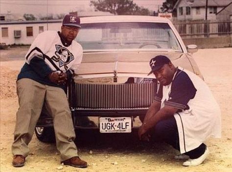 RELOWD (Re•Load) on Instagram: "UGK (1994) Pimp C can be seen rocking a Anaheim Ducks Starter jersey and hat to match. Bun B was wearing a Houston Astros Starter jersey and baseball cap. #ugk #undergroundkingz #pimpc #sweetjones #chadbutler #bunb #portarthur #portarthurtx #houstonastrosbaseball #houstonastros #anaheimducks #hockeyjersey #hockeyjerseys #nhljersey #90svintage #90sfashion #90sfashiontrends #90sfashions #90sstyle #90sstreetwear #ugk4life #supertight" Southern Rap, Southern Hip Hop, Pimp C, Chopped And Screwed, Bun B, Hip Hop Classics, Dirty South, Real Hip Hop, Hip Hop And R&b